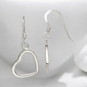 Heart Dangle Earrings in 925 Sterling Silver